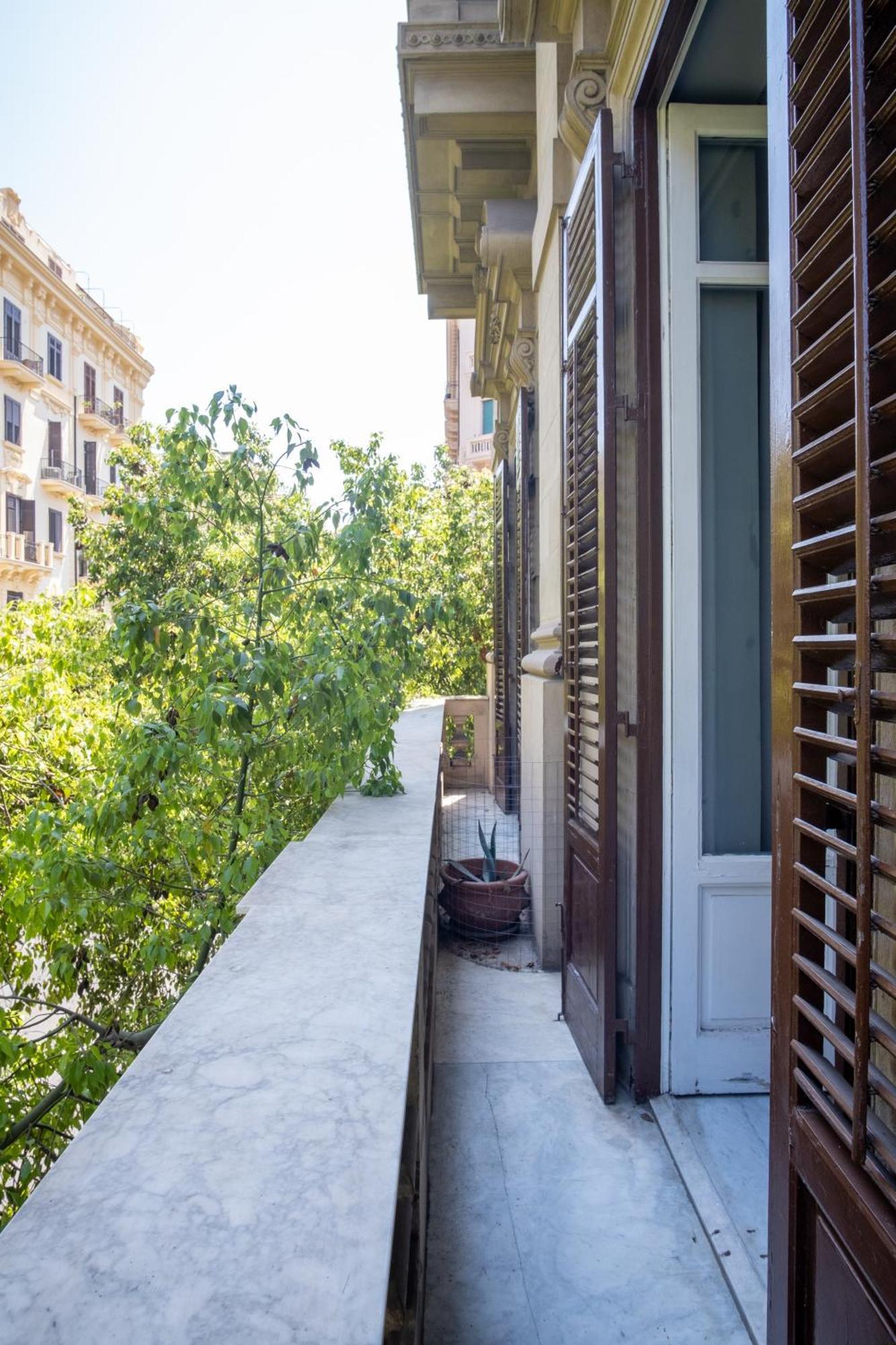Rome 118 Intero Appartamento Palermo Exterior photo